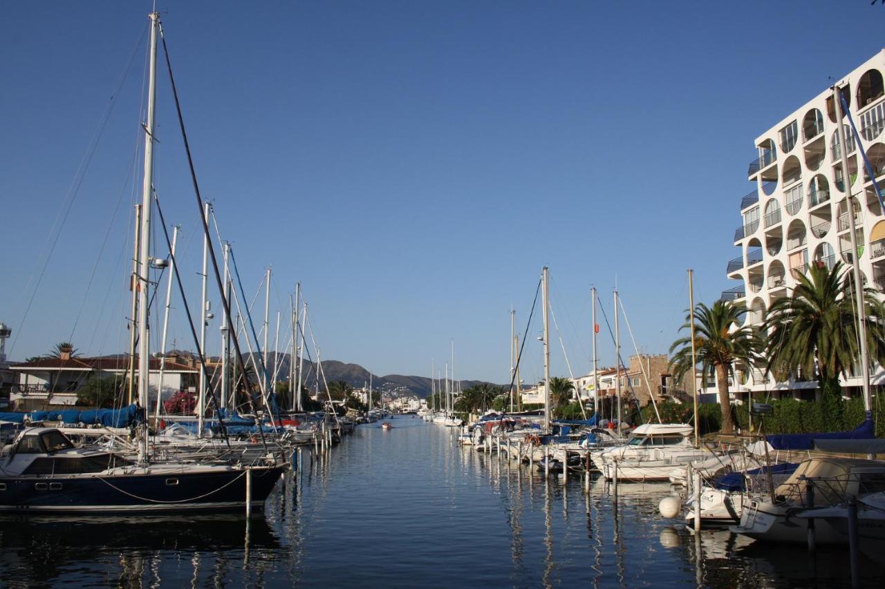 Empuriabrava Apartaments - Nº7 Eksteriør billede